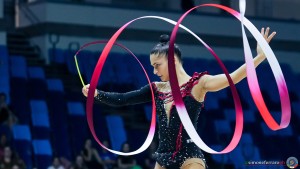 q raffaeli sofia ita sfe07438 copia simone ferraro ph